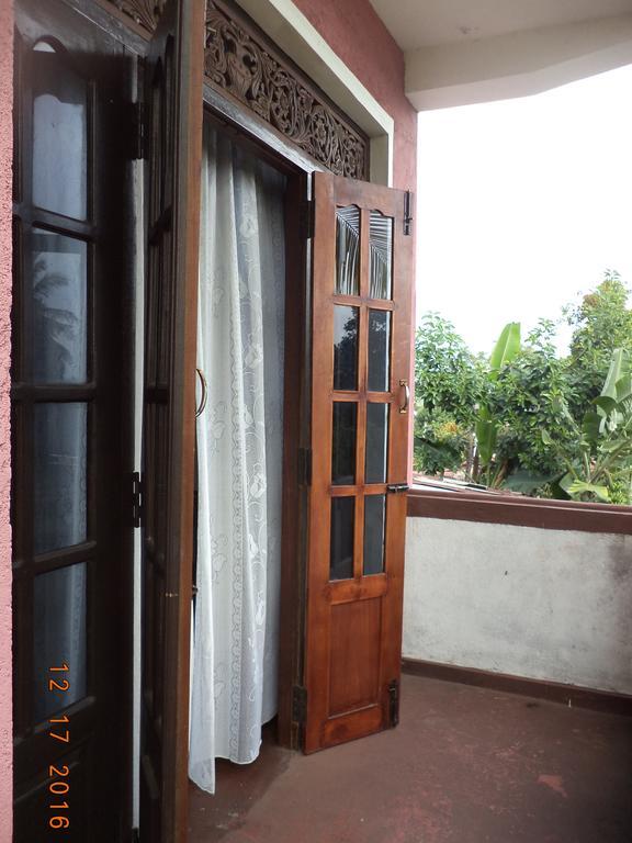 Raja174 Homestay Kandy Ngoại thất bức ảnh