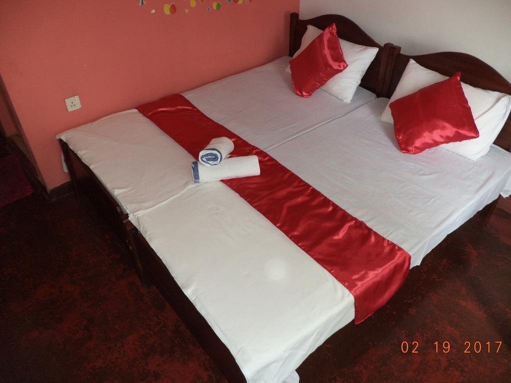 Raja174 Homestay Kandy Ngoại thất bức ảnh